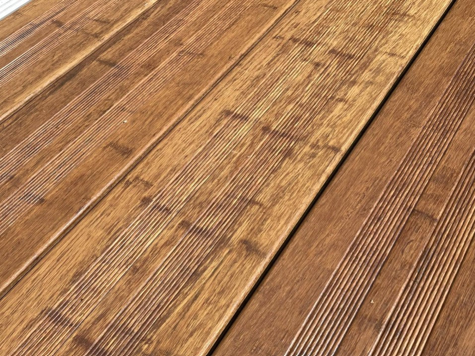 Geriffelte AMBOOO Bambusdiele Sand 20x200x1870 mm für langlebige Terrassen im Außenbereich