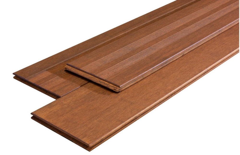 Terrassendielen Supreme mit glatter und fein geriffelter Oberfläche xl 20 cm Breit.