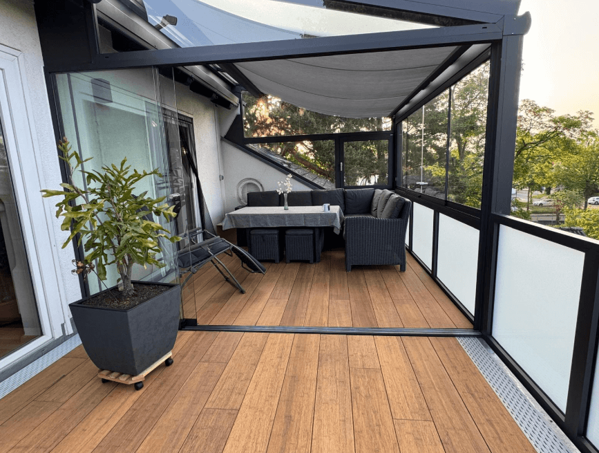 Die neue Terrassenserie Closseddecking Typ Cristobal

